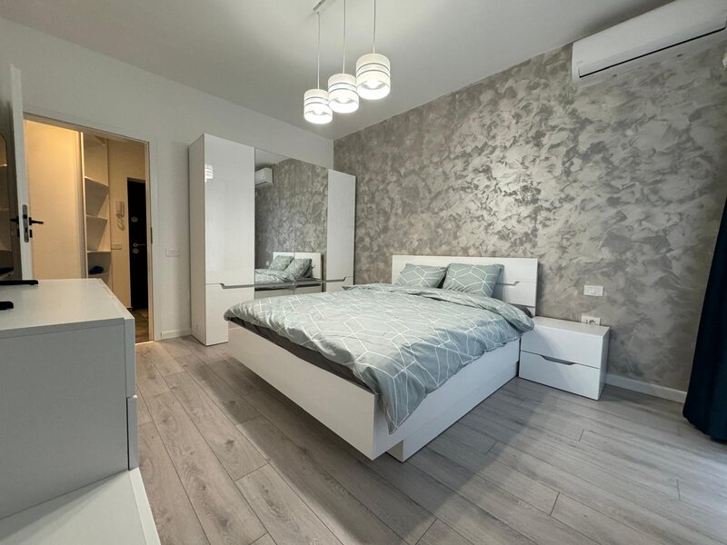 Grand Kristal, Metalurgiei, apartament generos 3 camere 110 mp.