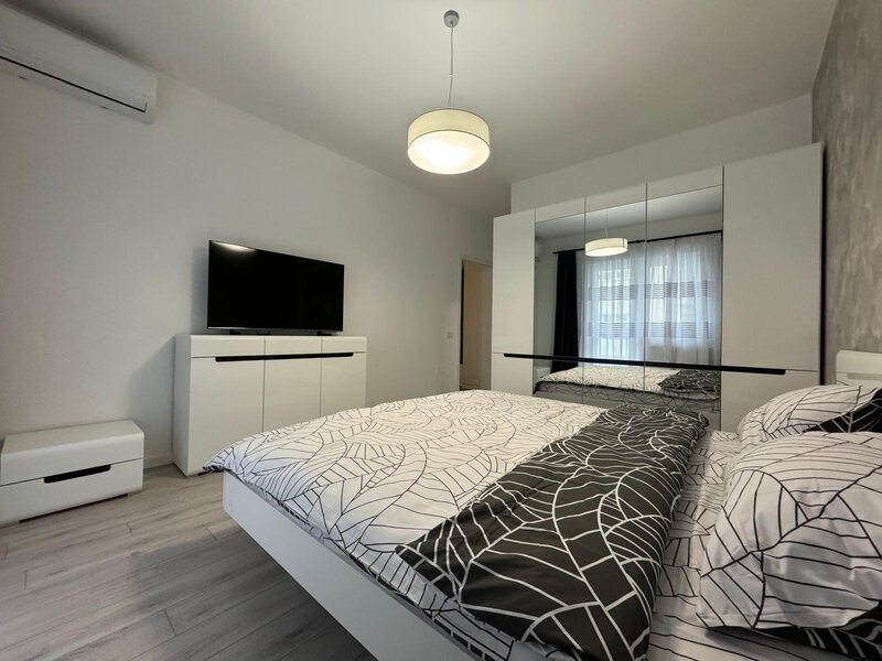 Grand Kristal, Metalurgiei, apartament generos 3 camere 110 mp.