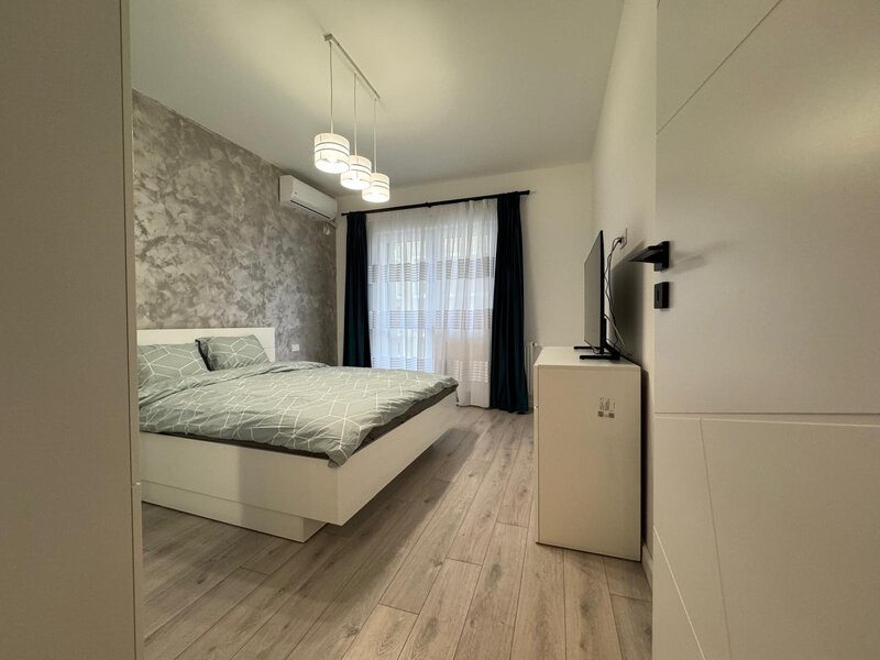 Grand Kristal, Metalurgiei, apartament generos 3 camere 110 mp.