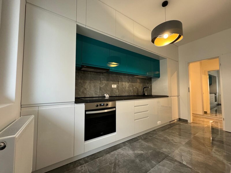 Grand Kristal, Metalurgiei, apartament generos 3 camere 110 mp.