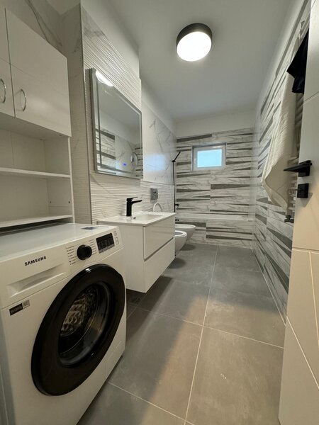 Grand Kristal, Metalurgiei, apartament generos 3 camere 110 mp.